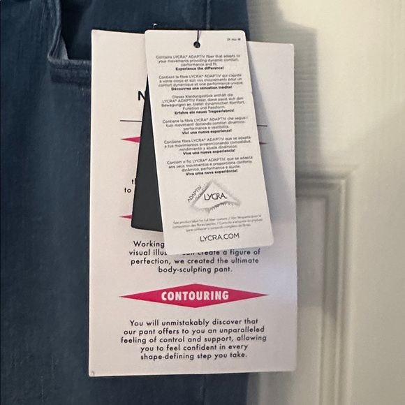 Women with Control Dark Blue Bootcut. Size 4 petite, 26 inch inseam. NWT - Picture 3 of 5